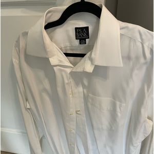Jos-A-Bank dress shirt 17-33